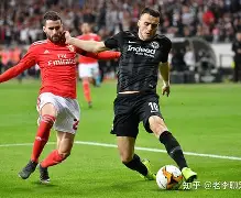 开云体育官网-赛后法兰克福强势反弹：欧联节点到来，目标明确，球队文化再被提及(法兰克福对柏林联合)