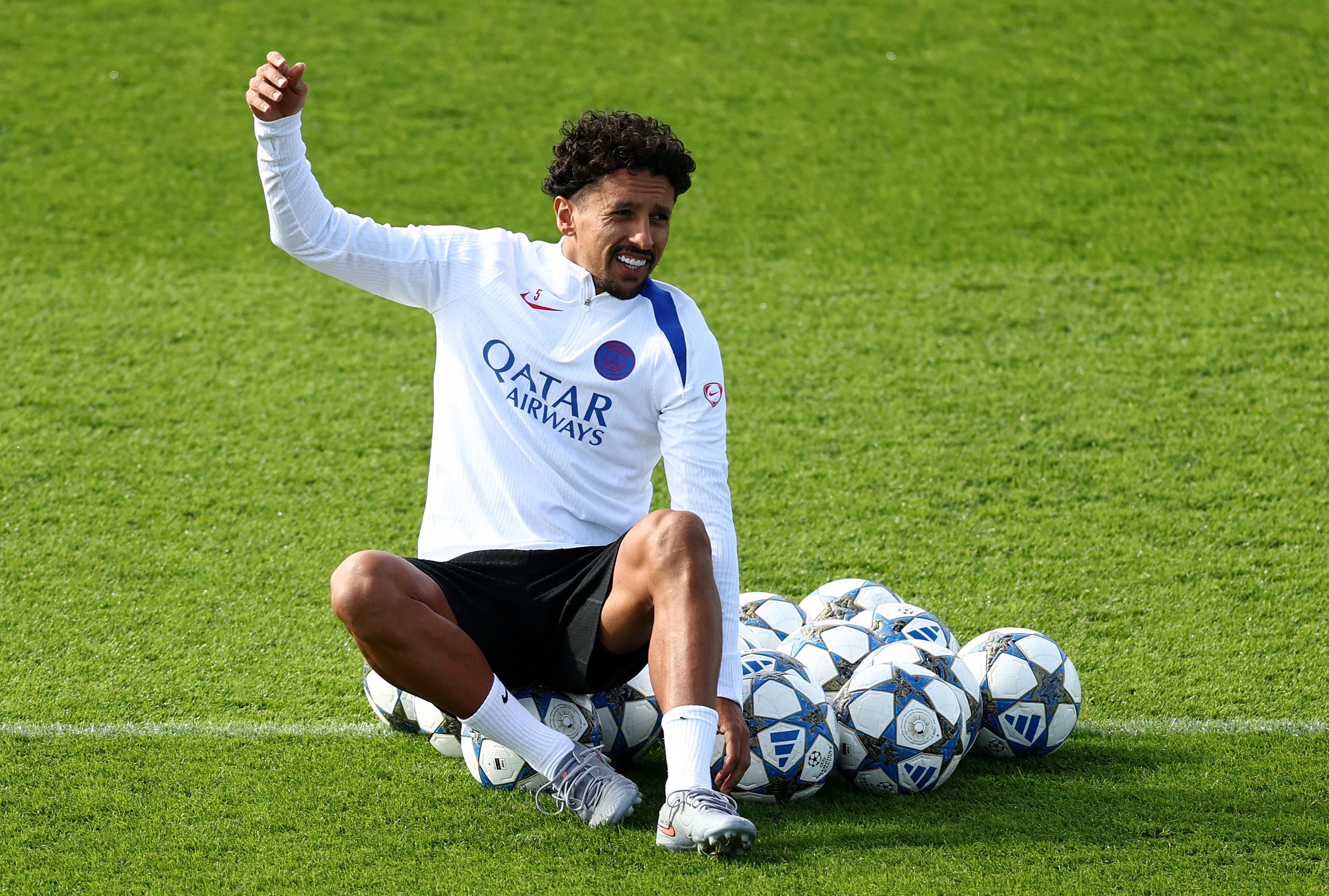 关于转会期上海久事备战欧冠巴黎圣日耳曼赛后迎来里程碑，网友：JackeyLove与80激战阿森纳分钟的信息