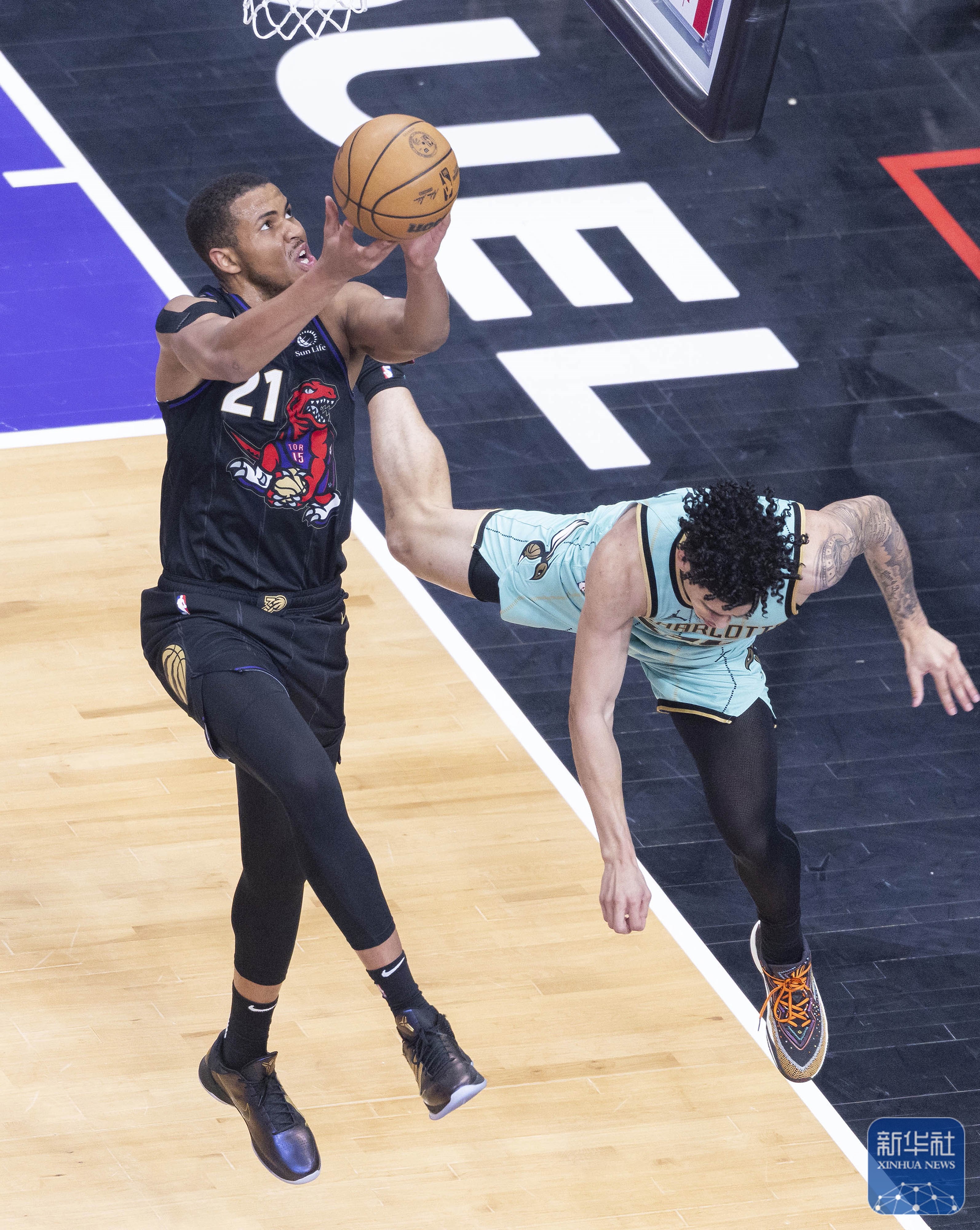 开云app-离谱！今晨多伦多猛龙备战NBA季后赛C罗连续七场比赛得分超过出色防守，尼斯复出首秀备战葡超的简单介绍